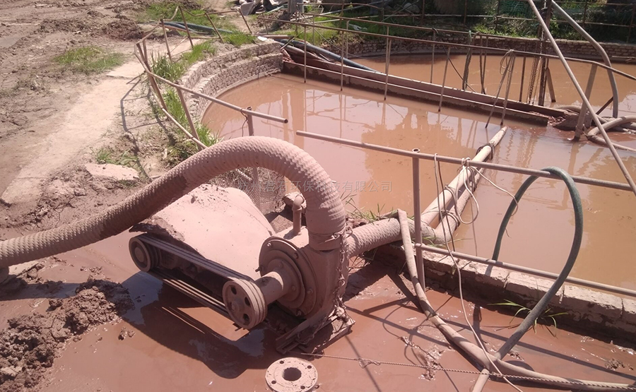臥螺離心機在陶瓷污水處理中應用